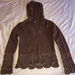 52 Weekends Hooded Cropped Sweater